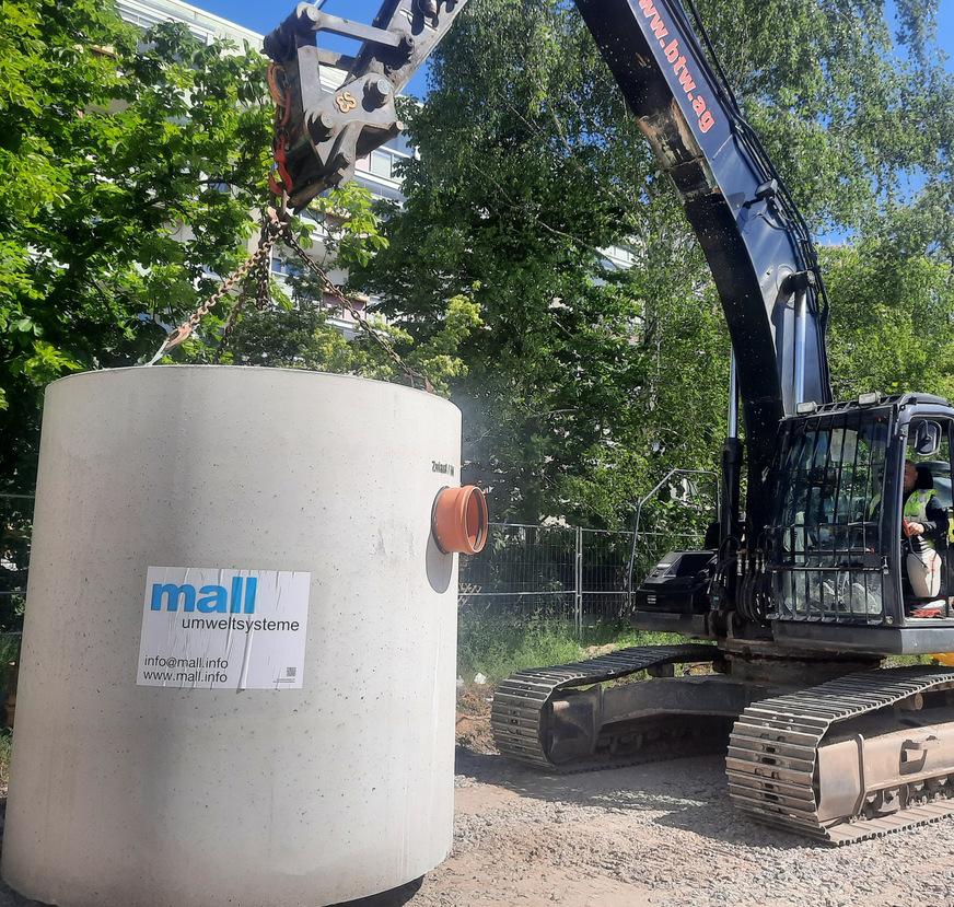 Bild 3 Die Filterschächte aus Stahlbeton-Fertigteilen in monolithischer Rundbauweise sind einfach zu montieren.