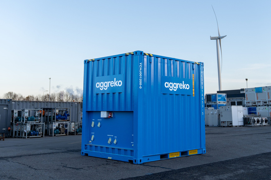 Aggreko: Spiralrohr-Dampfkessel (2 t/h) als vollständig integriertes Container-Kesselhaus für temporäre Industrieanwendungen.