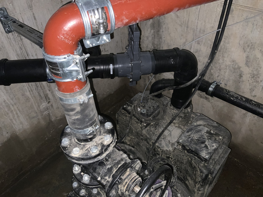 Bild 4 Nur mit einem zu- und ablaufseitigen Absperrschieber ist die Hebeanlage im Notfall sicher isolierbar.