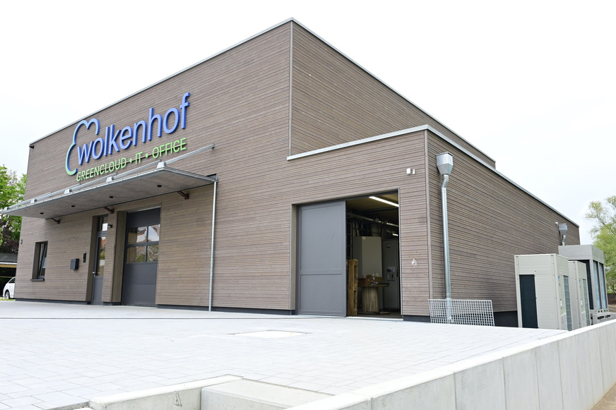 Bild 1 Der neue Firmensitz des Greencloud-, IT- und Office-Dienstleisters Wolkenhof.