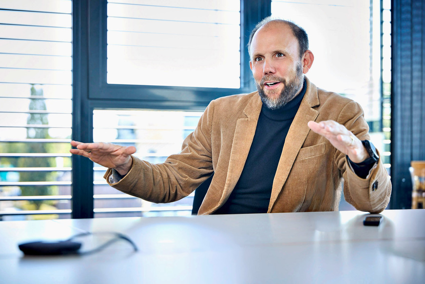 Bild 5 „Die Technologiefrage ist entschieden. Jetzt müssen wir gemeinsam dafür sorgen, dass die Umsetzung schneller, einfacher und skalierbarer wird. Genau darin liegt die Aufgabe der kommenden Jahre.“ Dr. Tillmann von Schroeter