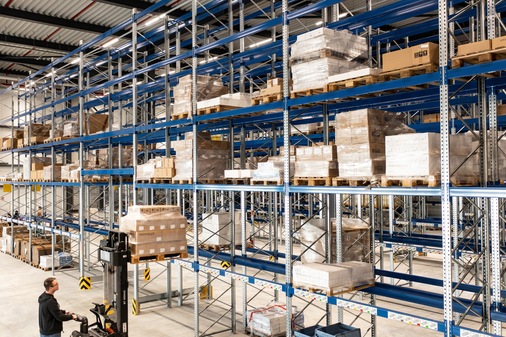 … konsequente Wegeoptimierung tragen zu nachhaltigen Zeiteinsparungen bei und beschleunigen die täglichen Prozesse.