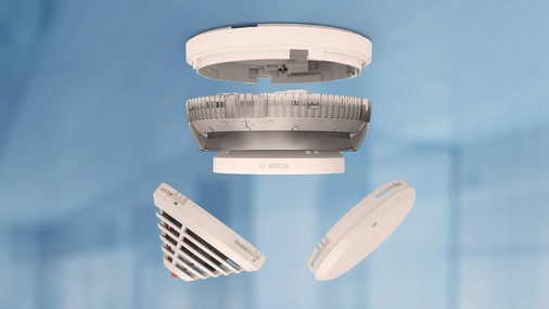 Bosch Sicherheitssysteme: Avenar all-in-one 4000 ist in vier Ausführungen erhältlich – in Kombinationen aus rotem oder weißem Gehäuse mit rotem oder weißem LED-Blitzlicht für die optische Alarmierung.