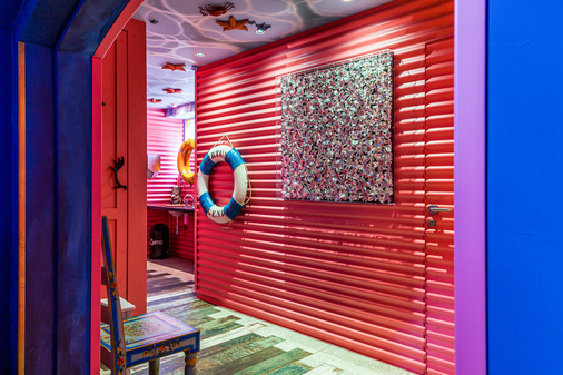 Die Traumwelt des Fortuna Irgendwo zieht sich konsequent bis in die Sanitärbereiche durch, der Gast bewahrt sich auch hier seine Feierlaune. 