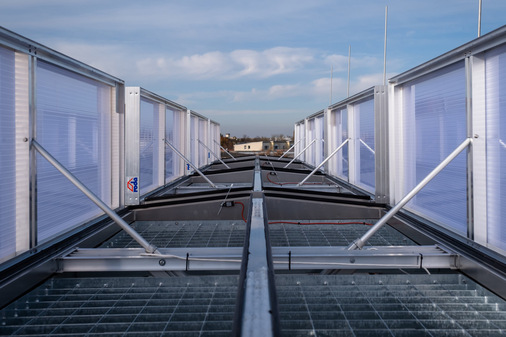 Insgesamt 26 Doppelklappenlüfter vom Typ Phönix in den Maßen 3000x1500 mm wurden bei der Sanierung der Universitätsbibliothek Magdeburg eingebaut.
