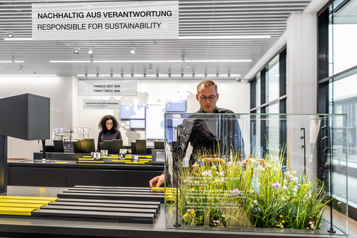 Das Unternehmen gestern und heute in der Viega World: 124 Jahre Firmengeschichte „zum Anfassen“.