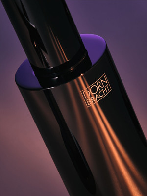 Tara in Dark Chrome. - © Dornbracht /  Foto: Johannes Bauer
 Tara in Dark Chrome.