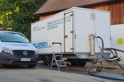 Mobile Wasseraufbereitung von Orben zur Befüllung in Pfaffenhofen: Vorbehandlung, Umkehrosmose und Membran-Entgasung für die schnelle und normgerechte Aufbereitung des Heizwassers direkt vor Ort.