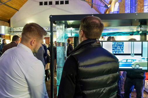  Das Exponat für die neue SuperTube-Entwässerung zeigt anschaulich die hydraulischen Verbesserungen bei der Abwasserführung.