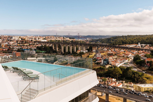 Das Infinity-Gebäude ist eine Luxus-Eigentumswohnanlage von Vanguard Properties in Sete Rios, Campolide, Lissabon. - © Siemens
