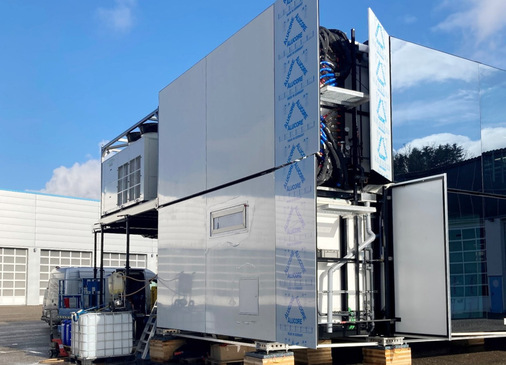  Neben dem KWP Eco (links oben) waren auch alle weiteren technischen Anlagenkomponenten sicher unterzubringen.