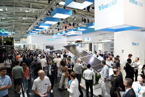  3008 Aussteller aus 55 Ländern zeigten in insgesamt 19 Messehallen sowie einem Freigelände auf einer Gesamtfläche von 206 000 m2  ihre aktuellen Produkte, Anwendungen und Lösungen für eine erneuerbare Energieversorgung.