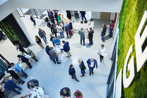 Nach umfangreichen Umbauten wurden die erweiterten Räumlichkeiten in Lichtenstein im September 2024 eröffnet.