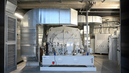 Bild 2 Der Generator im Prüflabor ist eine Maßanfertigung.