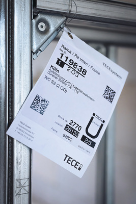 Landesbauordnungen schreiben vor, dass der Hersteller die Übereinstimmung seines Bauprodukts mit den Technischen Baubestimmungen, der allgemeinen bauaufsichtlichen Zulassung, dem allgemeinen bauaufsichtlichen Prüfzeugnis oder der Zustimmung im Einzelfall erklärt. Diese Übereinstimmungserklärung gibt er durch Kennzeichnung des Bauprodukts mit dem Ü-Zeichen ab.