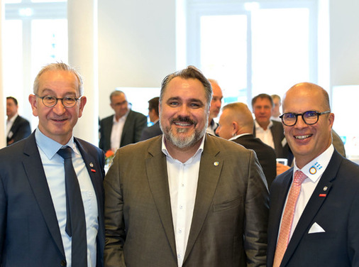 Stefan Menrath, Vorsitzender Fachverband SHK BW, Daniel Föst, Hauptgeschäftsführer ZVSHK und Dr. Michael Münter, Ministerialdirektor Ministerium für Umwelt, Klima und Energiewirtschaft.