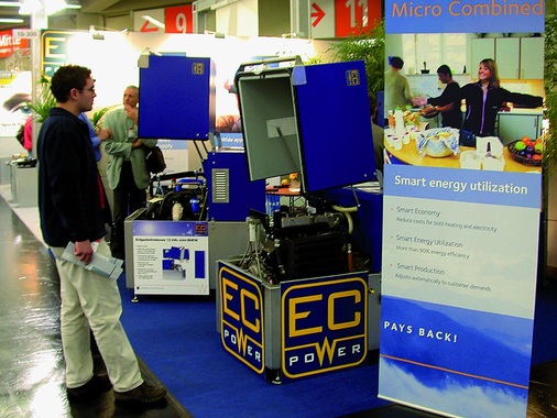 Kompakt-BHKW im Leistungsspektrum 4 bis 17 kWel vom dänischen Unternehmen EC Power A/S, ein Unternehmen der norwegischen Statoil.
