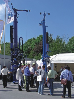 Ganz auf die Belange der oberflächennahen Geothermie ­abgespeckt: Die Rotamax-Bohrgeräte von Geotec Bohrtechnik, Nordkirchen.