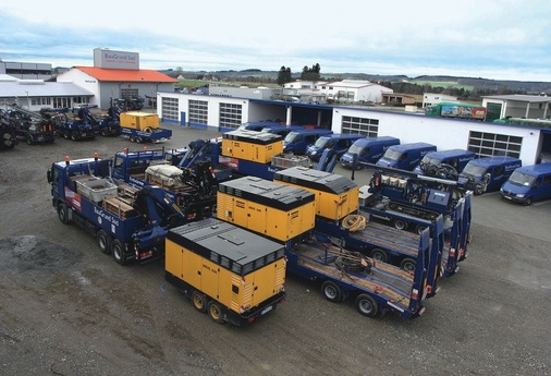 Qualifizierte Bohrunternehmen verfügen nicht nur über moderne Bohrtechnik, sondern unterstützen auch TGA-Planer bei der Planung zur Nutzung oberflächennaher Geothermie.