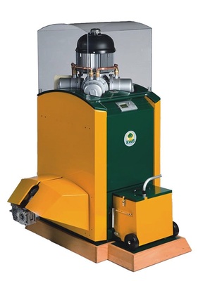 Vierzylinder-Stirlingmotor mit einer elektrischen Leistung von 1 kW zur Nachrüstung auf Pelletheizkesseln von KWB (im Bild) und Ökofen.