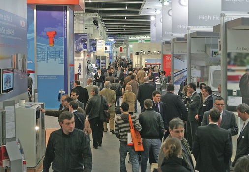 Auch der vollintegrierte Ausstellungsbereich der Aircontec war sehr gut besucht. - © Messe Frankfurt Exhibition / Jochen Günther
