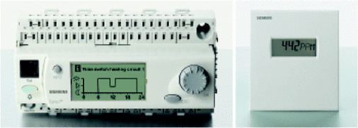 Modularer HLK-Regler Synco 700 mit integrierten Energiesparfunktionen und ein Raumluftqualitäts-Fühler zur Optimierung von Komfort und Energieverbrauch mittels bedarfsgeregelter Lüftung. - © Siemens Building Technologies
