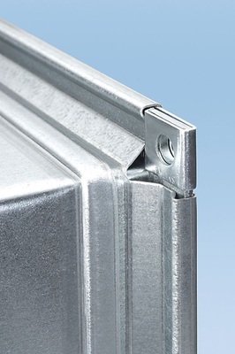 C+ Duct-Luftführung und Profil Duct Flange-3,

dabei werden die Flanschprofile direkt aus

dem Blechcoil hergestellt.