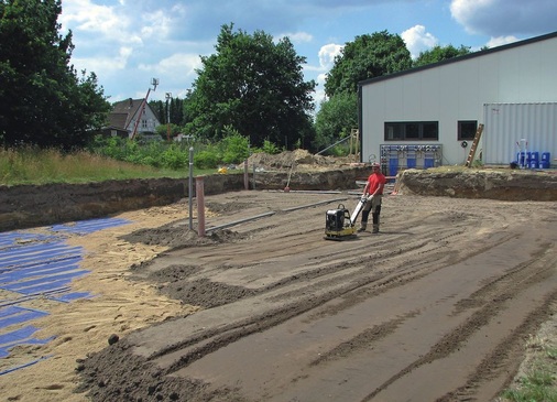 Wie tief und wie oft muss gebohrt werden oder sind Flachabsorber die bessere Wahl?