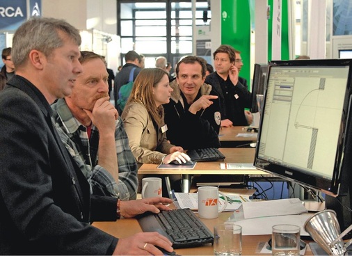 Neben Bauprodukten und Systemen gab es auch viel Software zu sehen. Der Besucher-Zielgruppe entsprechend, war auch das Angebot der Software-Aussteller breit gefächert: Dieses reichte von Planungslösungen… - © P.G.Loske / Messe München
