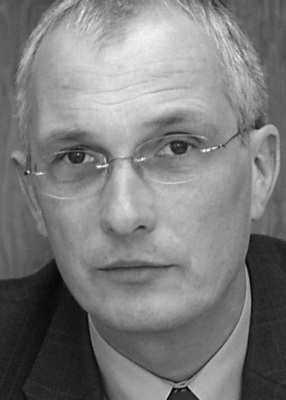 Jürgen Sterlepper „Für die Ziele der EEB-Studie müssen jährlich 300 Mrd. US-$ investiert werden. Die Hälfte davon wird durch eingesparte Energie in fünf Jahren zurückbezahlt, die zweite Hälfte in zehn Jahren.“