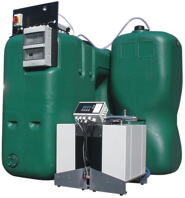 Indoor-Membran-Anlage mit Doppelpumpe zur Druckerhöhung für 1 m³/d.