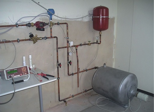 Ein Teil des Versuchs­aufbaus im Testraum.