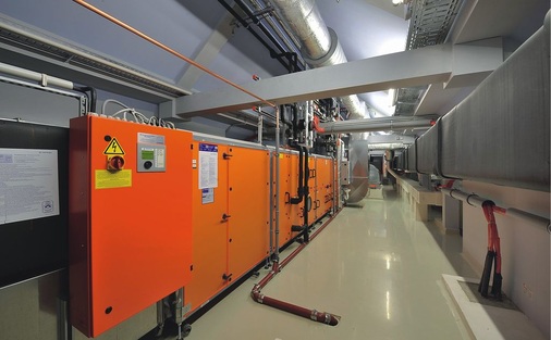 Bild 2 In der Herzogin Anna Amalia Bibliothek erfolgt die Klimatisierung des Rokokosaals und des Sonderlesesaals über Klimageräte mit regenerativer Energierückgewinnung.