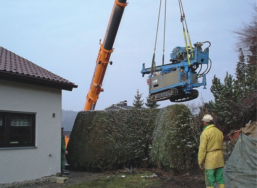 Bild 2 Der Einbau einer Wärmepumpe im Rahmen einer umfassenden Modernisierung wird durch Änderungen im MAP künftig deutlich schlechter gefördert. - © Vaillant
