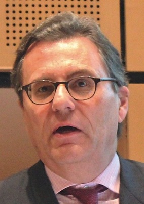 » Der Austausch mit Ihnen, mit der Praxis ist, besonders wichtig und vorteilhaft. Wir wollen nicht, dass ausschließlich die Ministerialbeamten entscheiden. Wir wollen widerstreitende Interessen möglichst früh zum Ausgleich bringen und uns Zeit für die Diskussion nehmen. « Hans-Joachim Otto