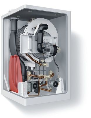 Abb. 2 Blick in den NovoCondens WOB mit optionalem Ausdehnungsgefäß und Speicherladeeinheit. Serienmäßig ist eine Öl-Zubringerpumpe.