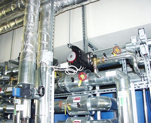 Abb. 5 Zirkulationspumpen aus Edelstahl bieten eine höhere Hygiene-Sicherheit als Gusspumpen.