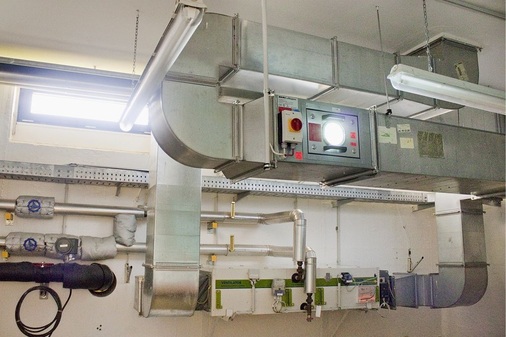 Abb. 3 …sowie den Sanitärbereich.