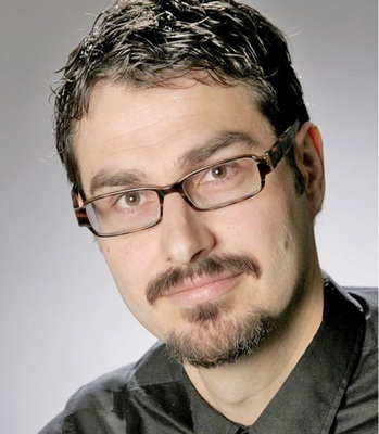 Abb. 2 Alexander Edel: „Im realen Betrieb liegen Kühl- und Heizlast unter den berechneten Werten. Der Jahresenergiebedarf für die Heizung wurde deutlich unterschritten, der für Kühlung leicht überschritten. Insgesamt sind die Energiekosten geringer als geplant ausgefallen.“