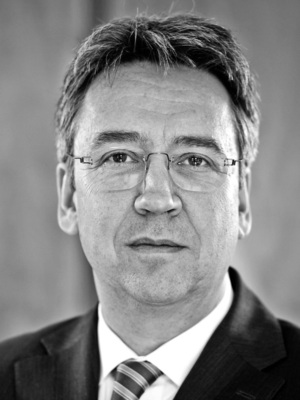 » Es lohnt sich kaum, in Regelenergiekraftwerke zu investieren. Wir müssen mit der Volatilität leben.« Andreas Mundt, Präsident des Bundeskartellamts