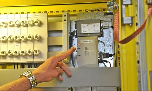 Abb. 4 Zusätzlich zu den neuen Wärmepumpen wurde eine Möglichkeit zur ­Fernsteuerung und -wartung installiert.