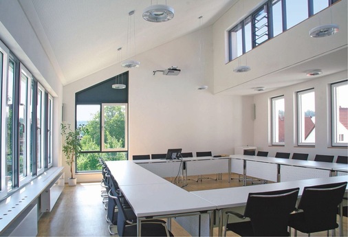 Abb. 3 …für den neuen Sitzungssaal des Gemeinderats kombiniert.