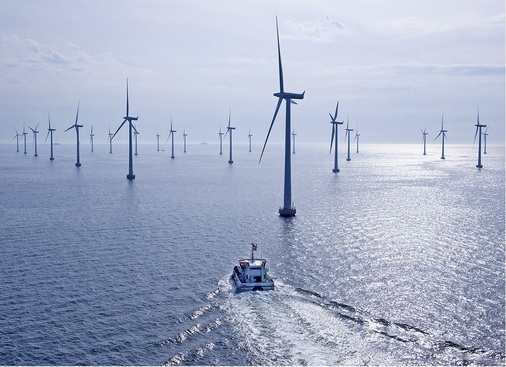 Abb. 5 „Auf die Windkraft kommt ein regel­rechtes Blutbad zu“, ­titelte kürzlich eine Technik-Zeitschrift. Der Preisverfall durch billiges Schiefergas könnte die Erneuer­baren unter Druck ­setzen. - © Siemens
