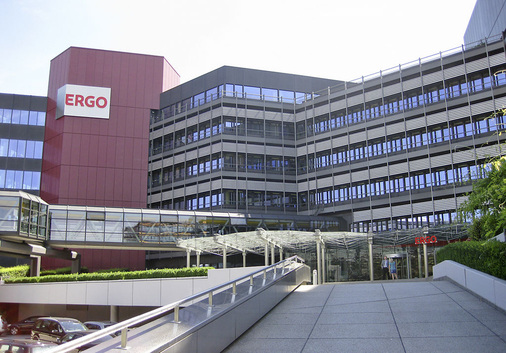 Abb. 5 Die Ergo-Versicherungsgruppe ist einer der überzeugtesten Nutzer des BaoptSystems. Seit 2006 wurden rund 200000 m² Bürofläche auf das Baopt-System umgerüstet.