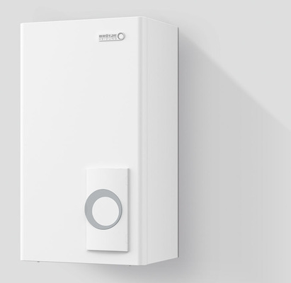 Abb. 2 Wand-Gas-Brennwertheizkessel WGB EVO mit neuem Innenleben. Von außen unterscheidet er sich von dem Vorgängermodell WGB Pro EVO nur durch eine um 20 mm geringere Gehäusetiefe und die stärkere Visualisierung der „Brötje-Kugel“ auf der Gerätefront.