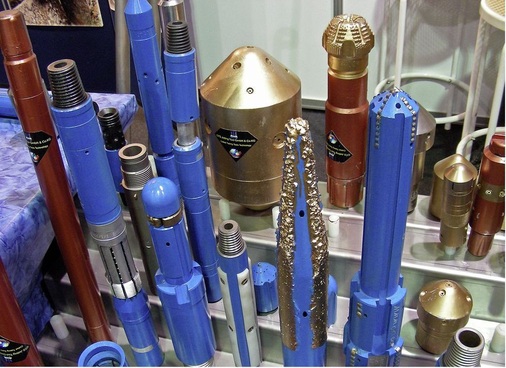 Abb. 7 Ein den geologischen Verhältnissen angemessenes Bohrzeug ist Grundvoraussetzung für eine risikoarme Bohrung. Ganz offen wurde der Bohrbranche eine gewisse Betriebsblindheit nachgesagt.