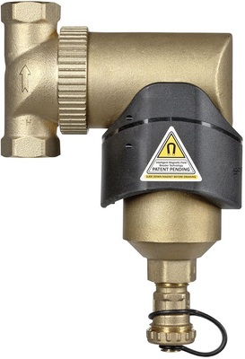 Abb. 2 Spirotech-Schlammabscheider SpiroTrap MB3 für Heizungsanlagen in Wohngebäuden: Durch den abnehmbaren Magnet mit einer zum Patent angemeldeten Magnetfeld-Verstärkung werden neben nicht-magnetische Schlammpartikeln auch kontinuierlich magnetischen Partikel abgeschieden. Bei der periodischen Wartung wird durch Öffnen des Ablassventils an der Unterseite des Schlammabscheiders der Schmutz entfernt.