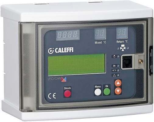 Abb. 3 Der Legiomix-Digitalregler verwaltet die komplette Temperaturregelung im Warmwasserkreislauf. Über ihn werden auch die Zyklen zur vorbeugenden Thermischen Desinfektion programmiert.
