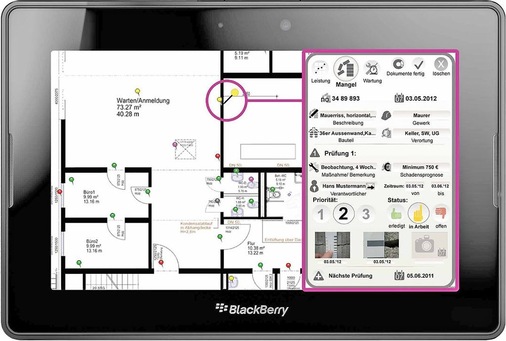 Abb. 6 Verschieden­farbige Pinnadeln, die mit Detailinformationen hinterlegt sind, symbolisieren Baumängel mit ­unterschiedlichem ­Bearbeitungsstand. - © Skillsoftware
