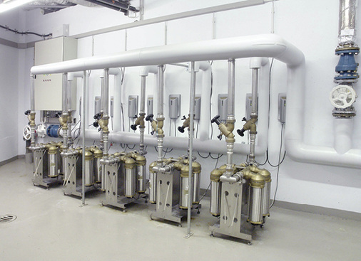 
2
 Eingebaut wurde das Kalkschutzsystem permasolvent primus von perma-trade auf Basis der elektrodynamischen Impfkristallbildung. 
